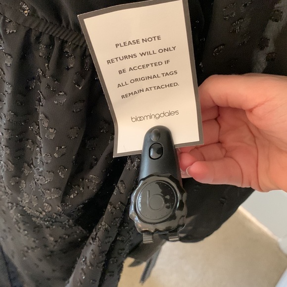 Black maxi chiffon dress size 4 NWT - Picture 6 of 6